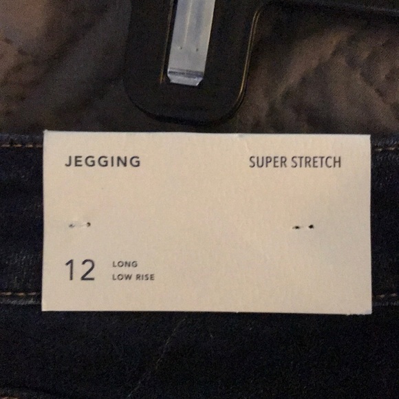 American Eagle super stretch jeggings - brand new - Picture 3 of 3